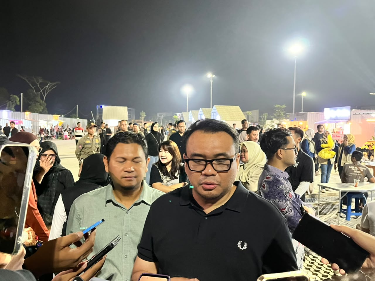 Gambar Bupati Kukar Siapkan Pasar Tangga Arung Hadapi Era Belanja Digital - bupati-kukar-siapkan-pasar-tangga-arung-hadapi-era-belanja-digital