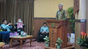 uploads/2025/11/DPPPKB-Kutim-Sosialisasi-Intensifikasi-dan-Integrasi-Pelayanan-KBKR-5.jpg