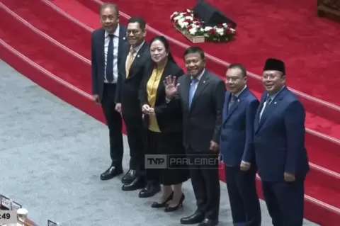 tok-rapat-paripurna-dpr-setujui-herindra-jadi-kepala-bin-jcy