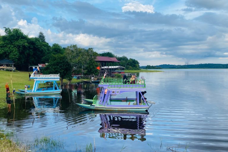 WhatsApp Image 2025-10-04 at 23.20.07