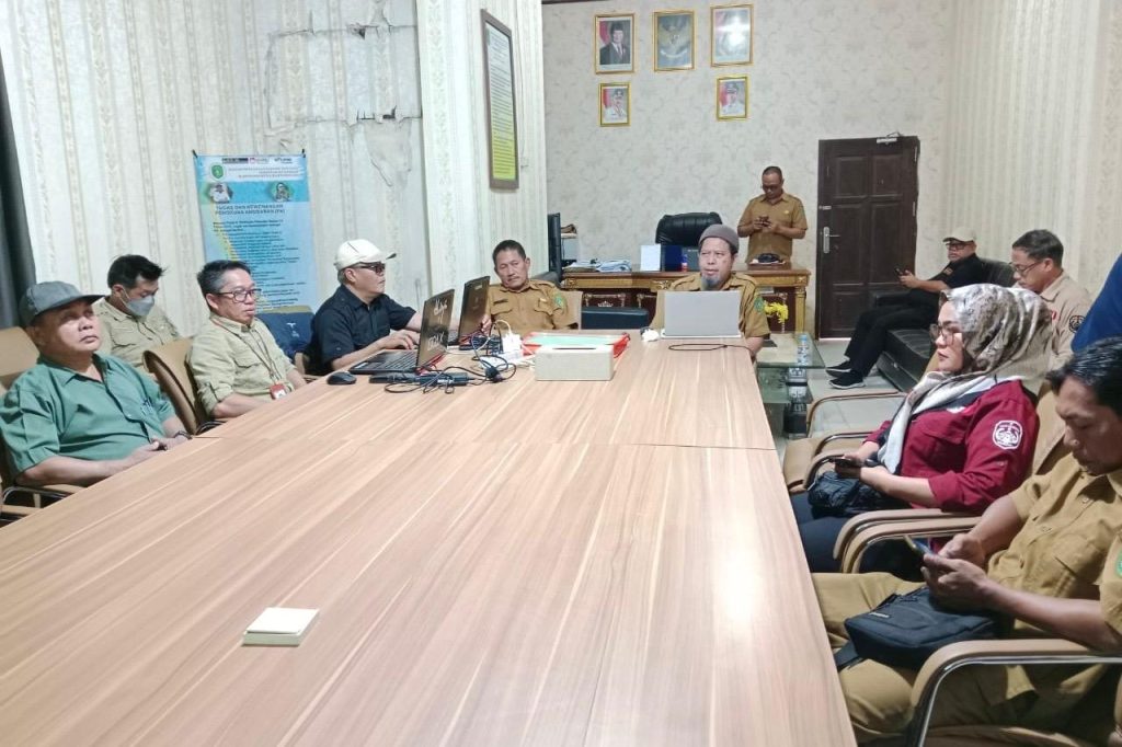 WhatsApp Image 2025-10-05 at 23.09.28