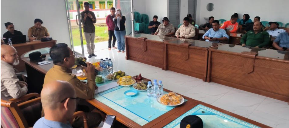 16. wabup pimpin rakor dg perusvahaan